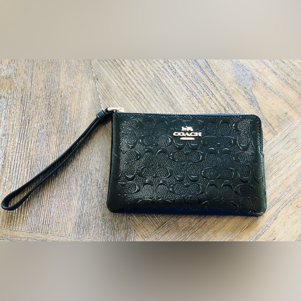 Coach  Embossed Patent Leather Black Wristlet - Picture 5 of 7